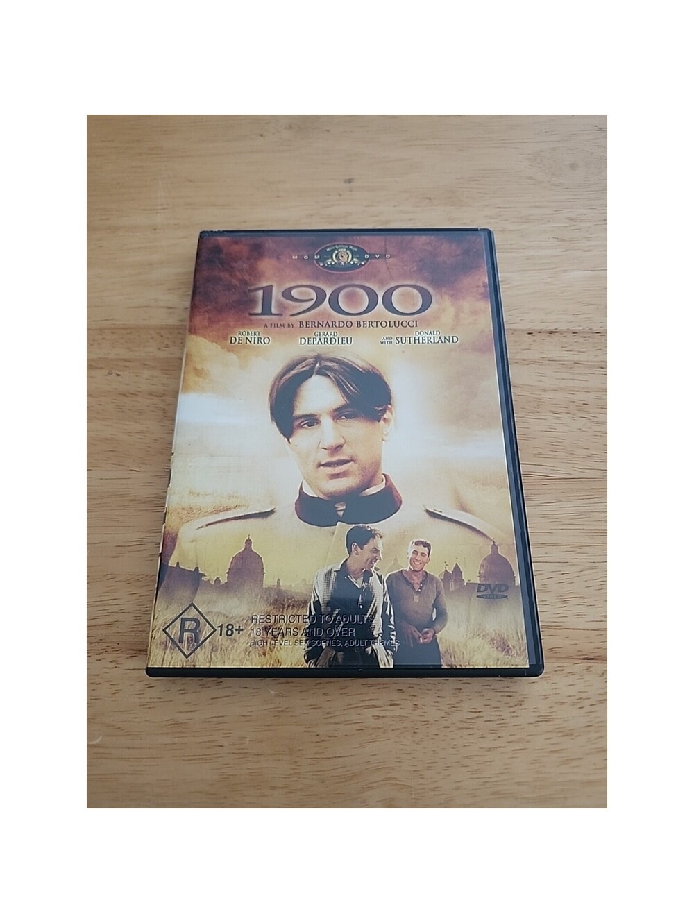 1900 Region 2 DVD (2 Disc) 1976 Bernardo Bertolucci Robert De Niro Movie PAL